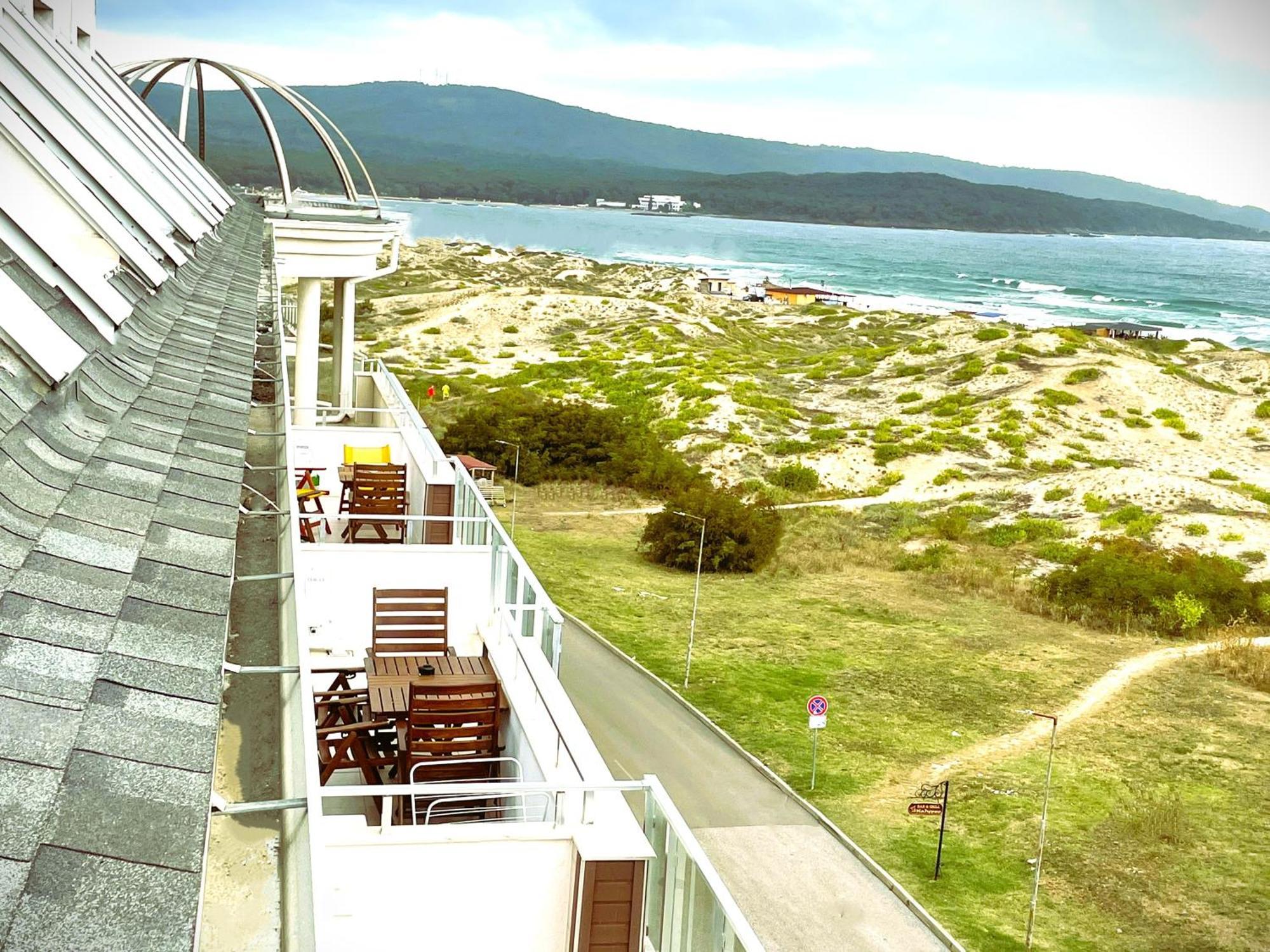 Apart-Hotel Panorama Sea Lux Primorsko Exterior foto